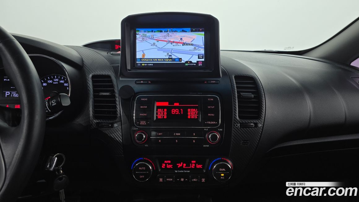 Kia K3 2015