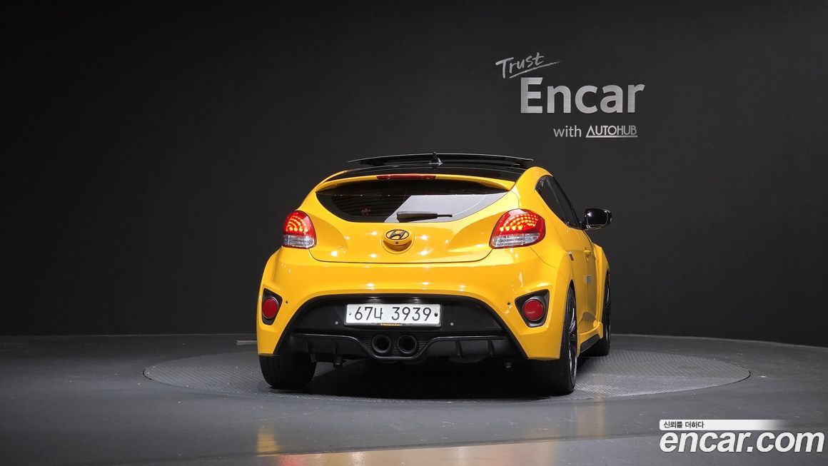 Hyundai Veloster 2015