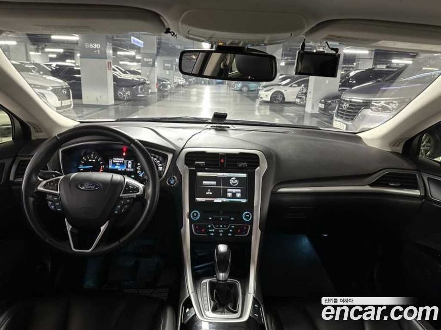 Ford Mondeo 2015