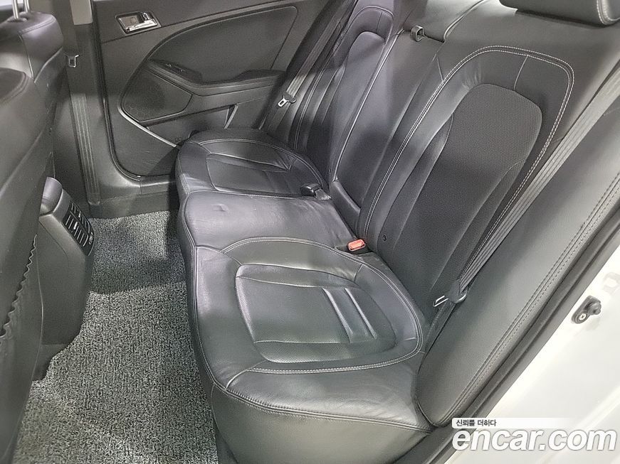 Kia K5 2012