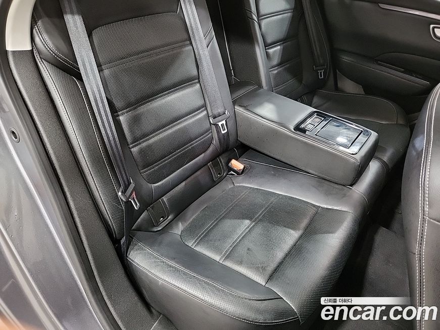 Renault-KoreaSamsung SM6 2016