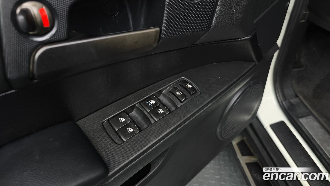 KG_Mobility_Ssangyong KORANDO 2013