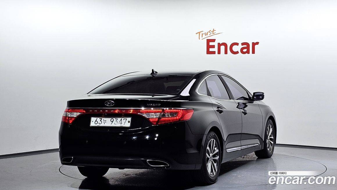 Hyundai Grandeur 2012