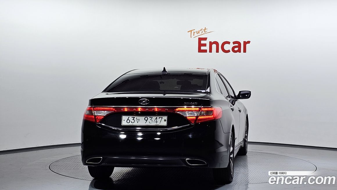 Hyundai Grandeur 2012