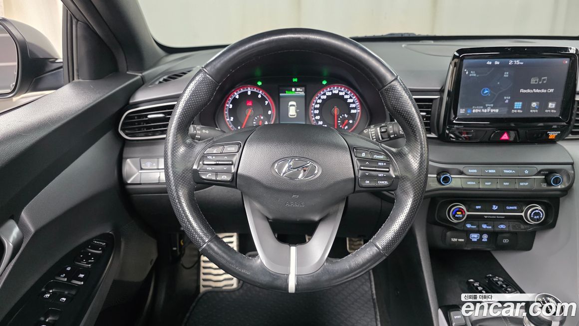 Hyundai Veloster 2018