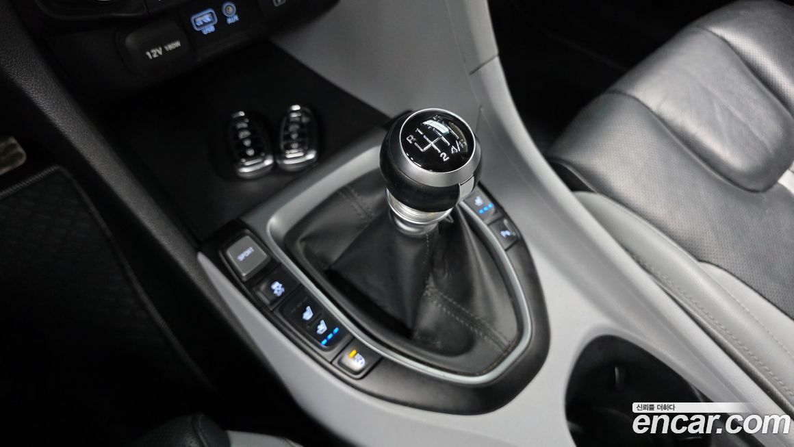 Hyundai Veloster 2018