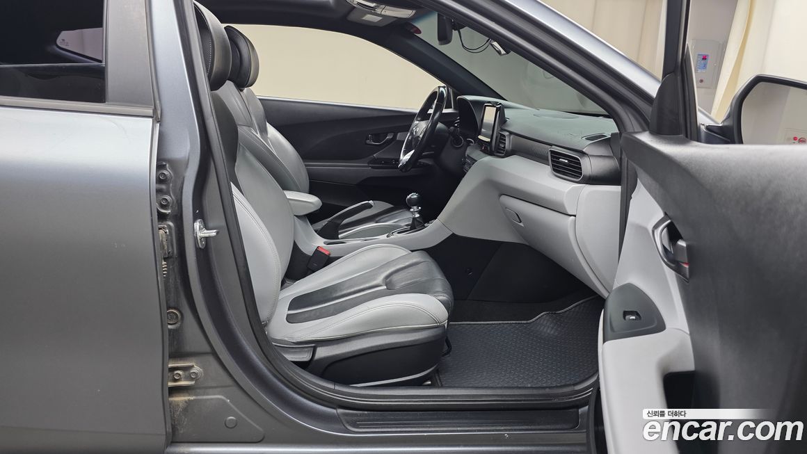 Hyundai Veloster 2018