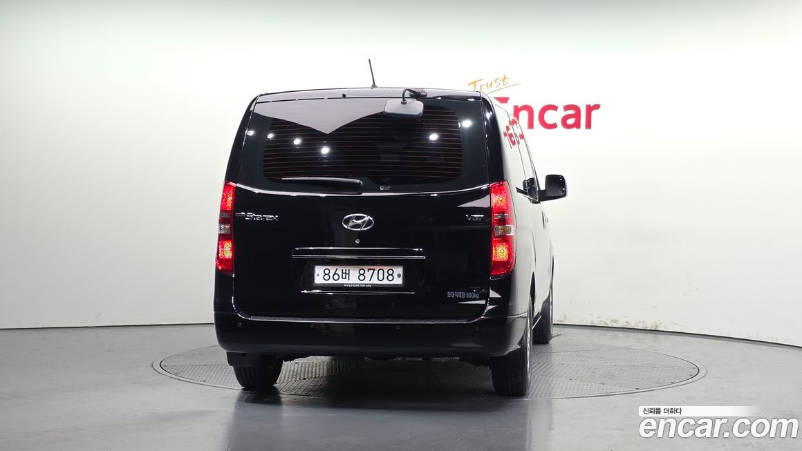 Hyundai Starex 2017