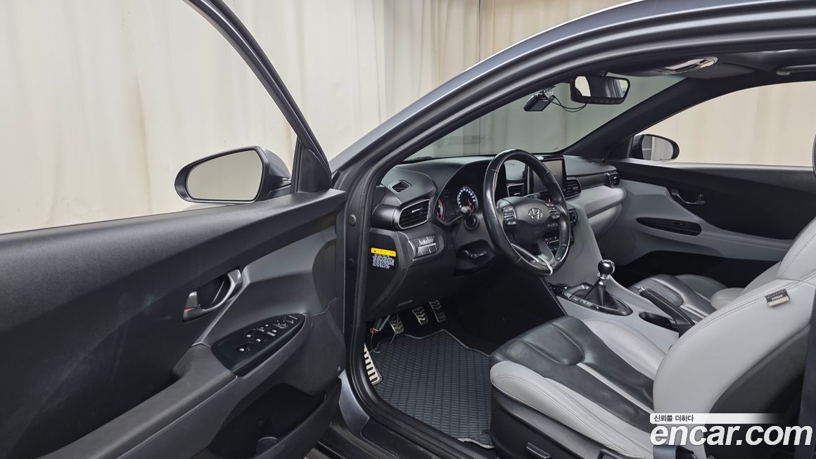 Hyundai Veloster 2018