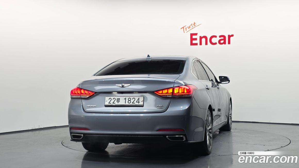 Hyundai Genesis 2014