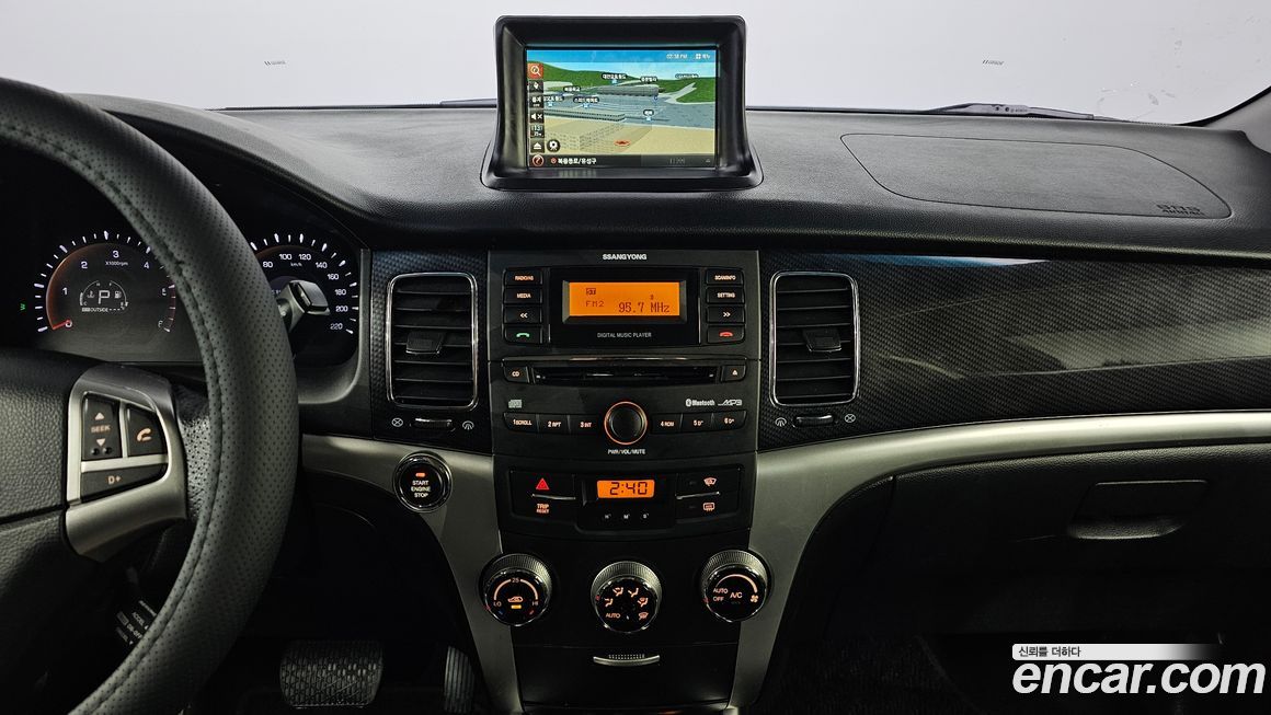 KG_Mobility_Ssangyong KORANDO 2013