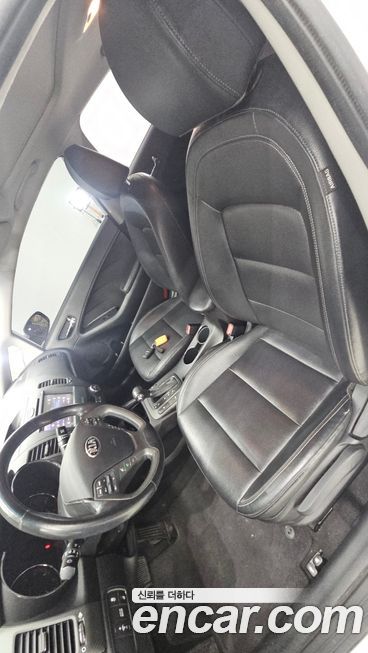 Kia K3 2013