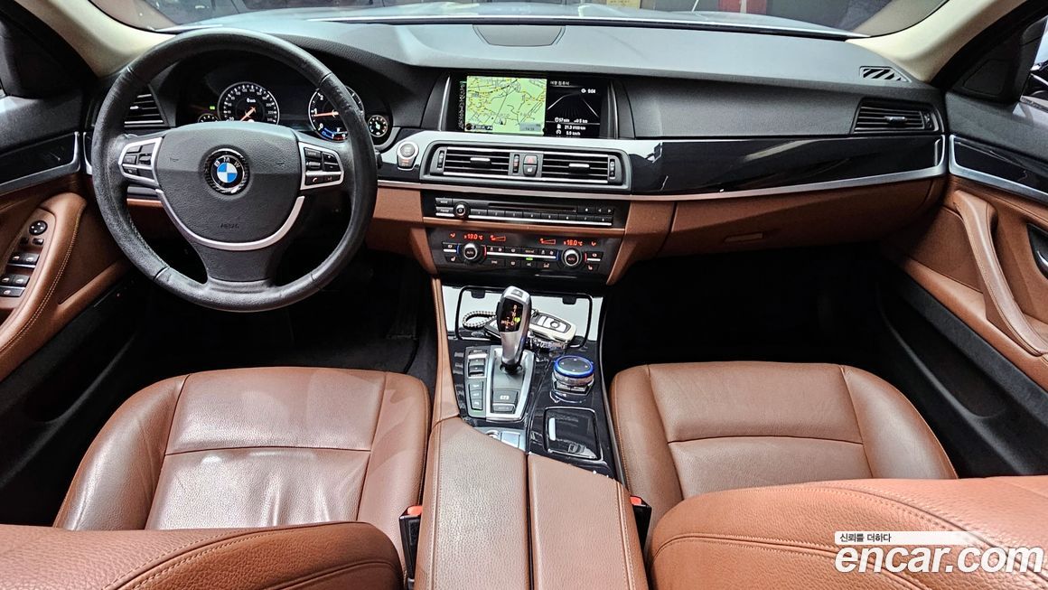 BMW 5-Series 2016