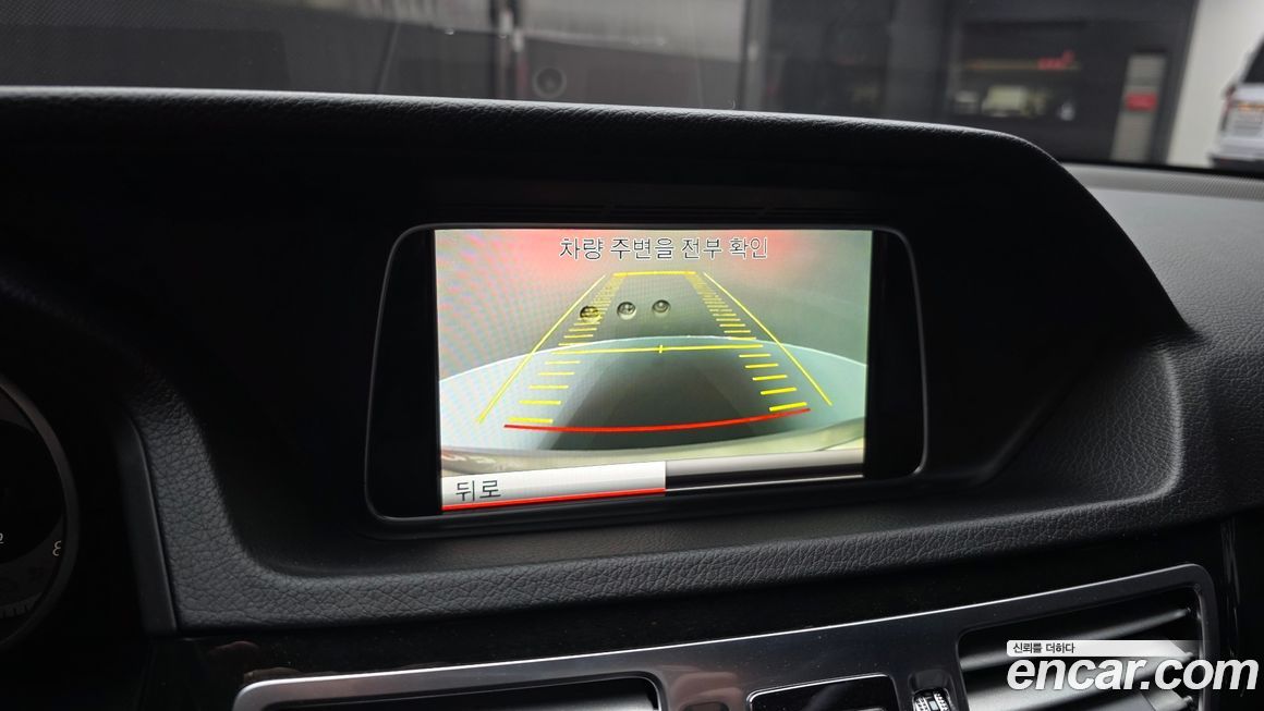 Mercedes-Benz E-Class 2014