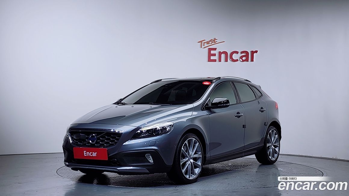 Volvo V40 2016