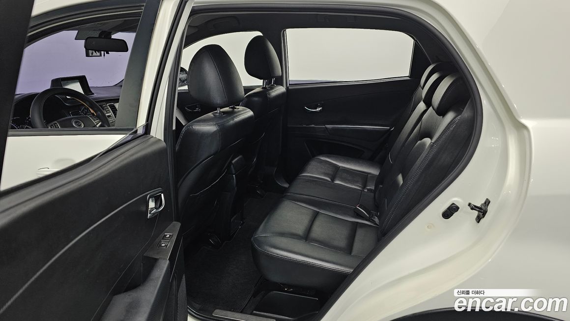 KG_Mobility_Ssangyong KORANDO 2013