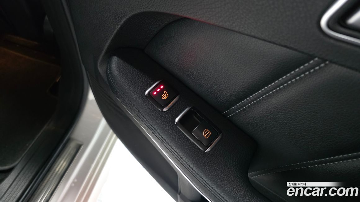 Mercedes-Benz E-Class 2014