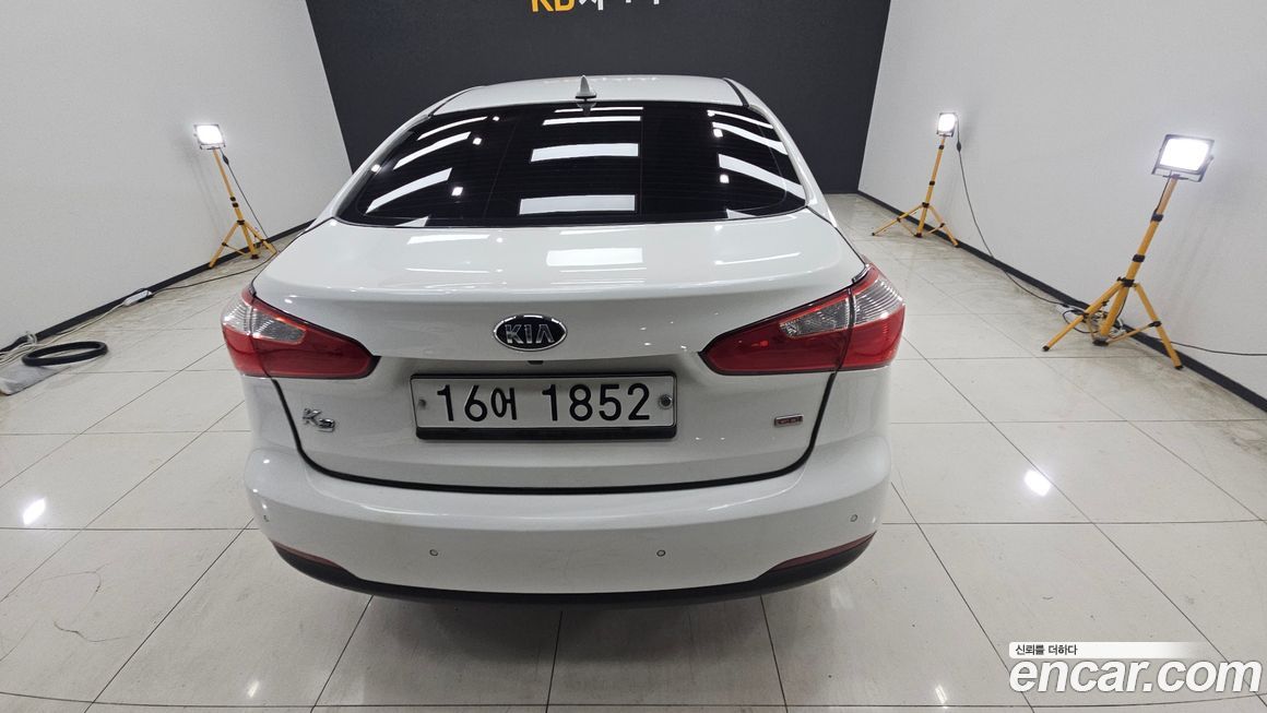 Kia K3 2013