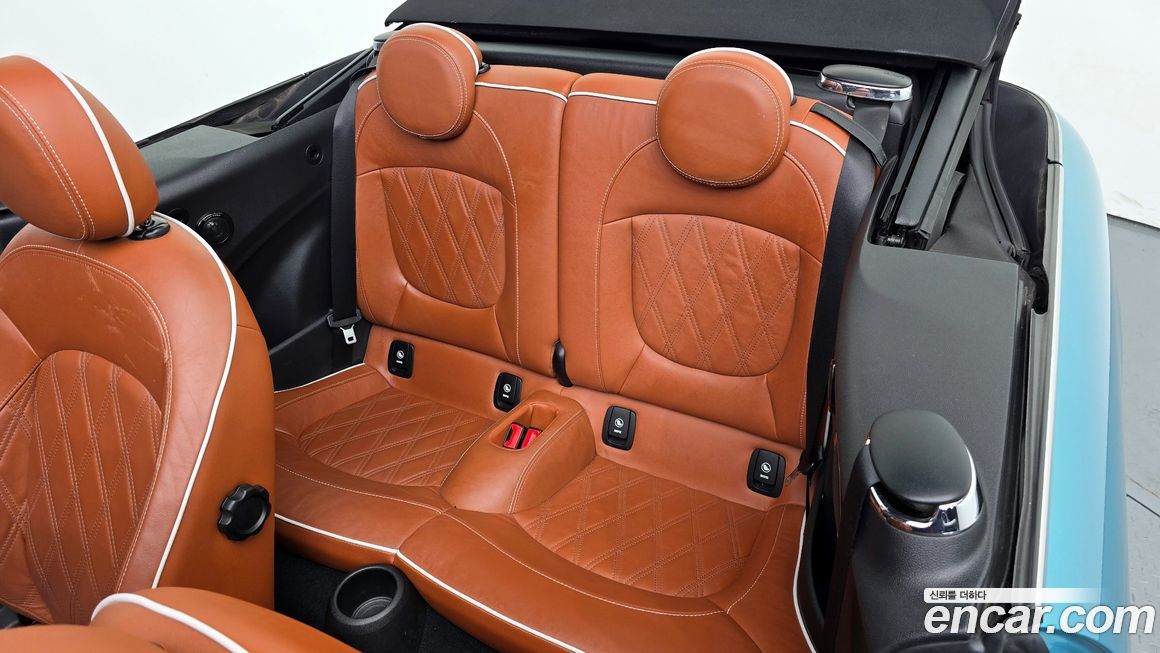 Mini Cooper Convertible 2017