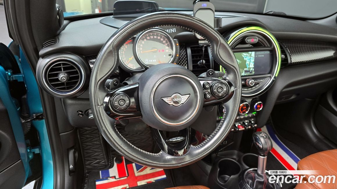 Mini Cooper Convertible 2017