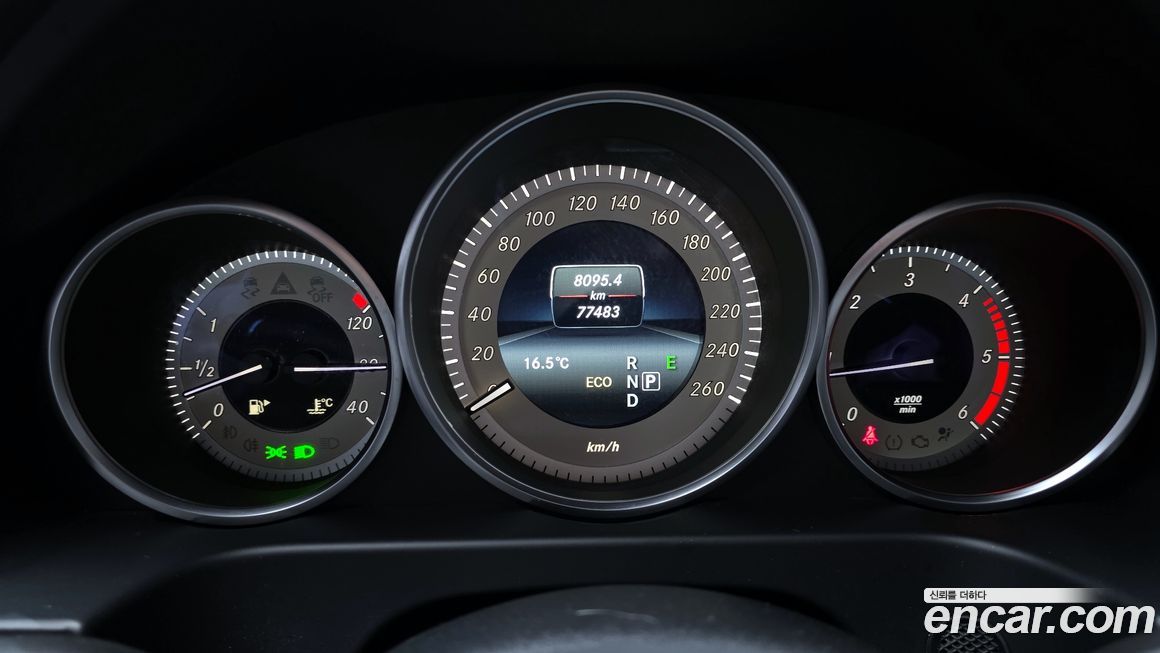 Mercedes-Benz E-Class 2016