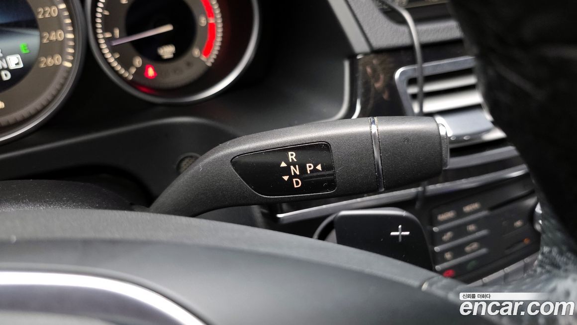 Mercedes-Benz E-Class 2016