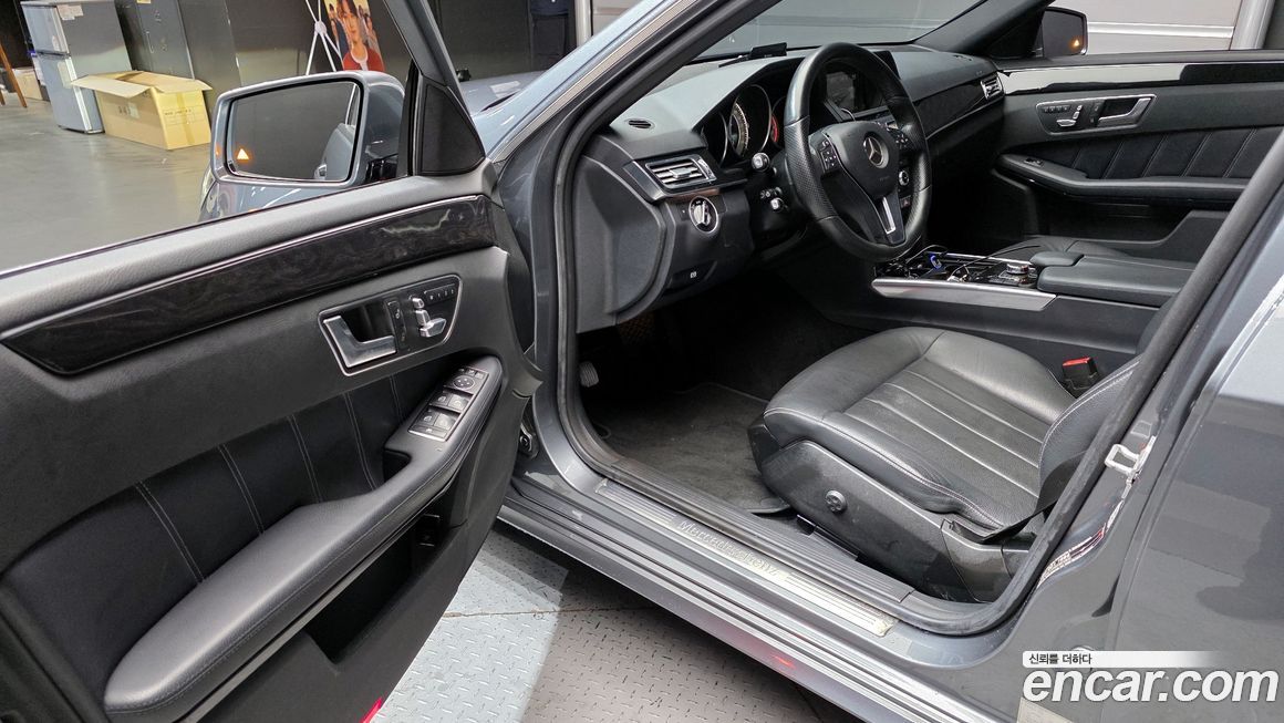 Mercedes-Benz E-Class 2016