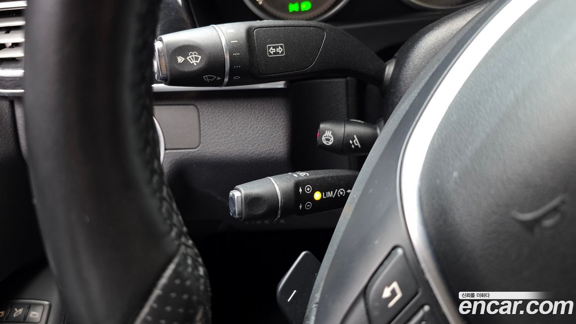 Mercedes-Benz E-Class 2016