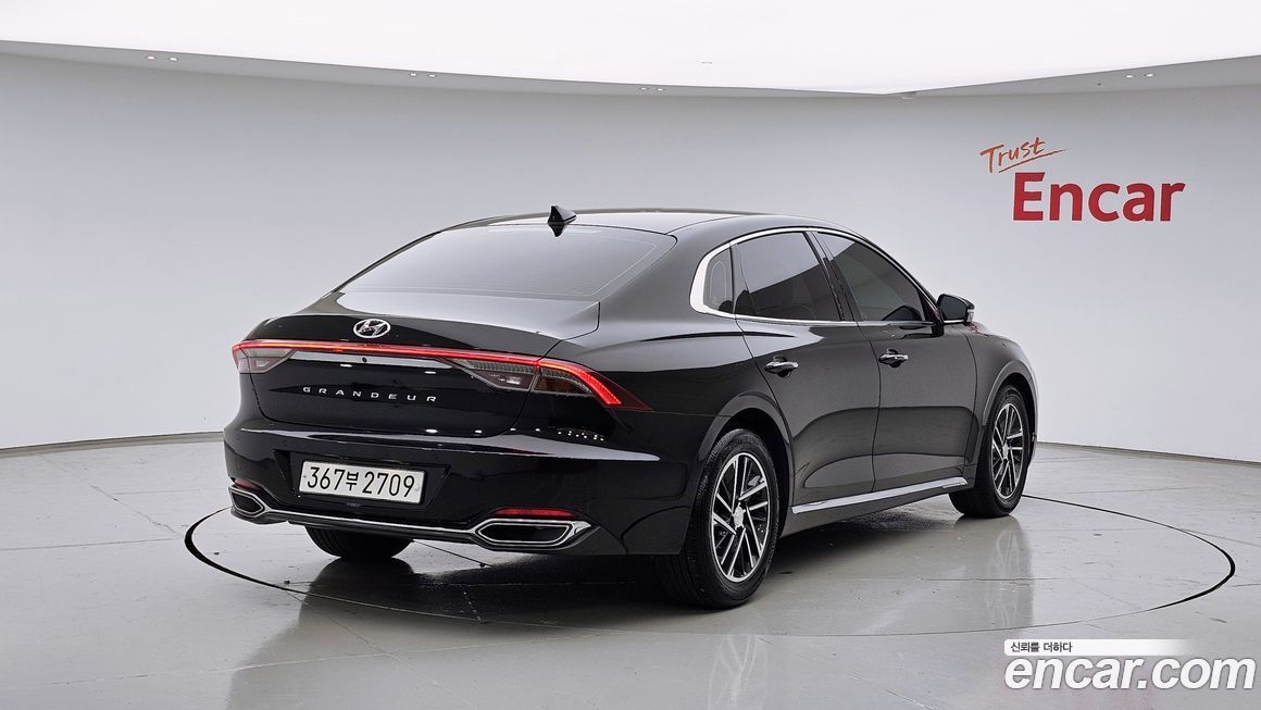 Hyundai Grandeur 2021