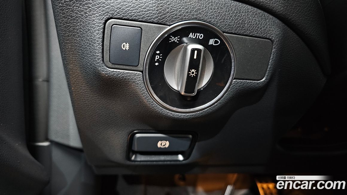 Mercedes-Benz CLA-Class 2018