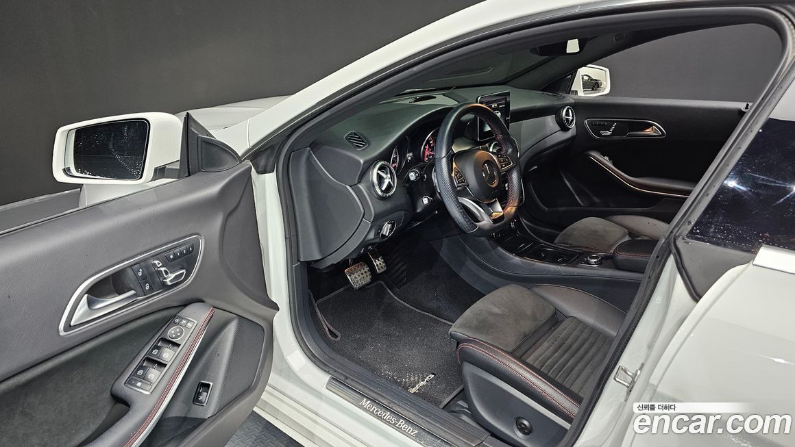 Mercedes-Benz CLA-Class 2018