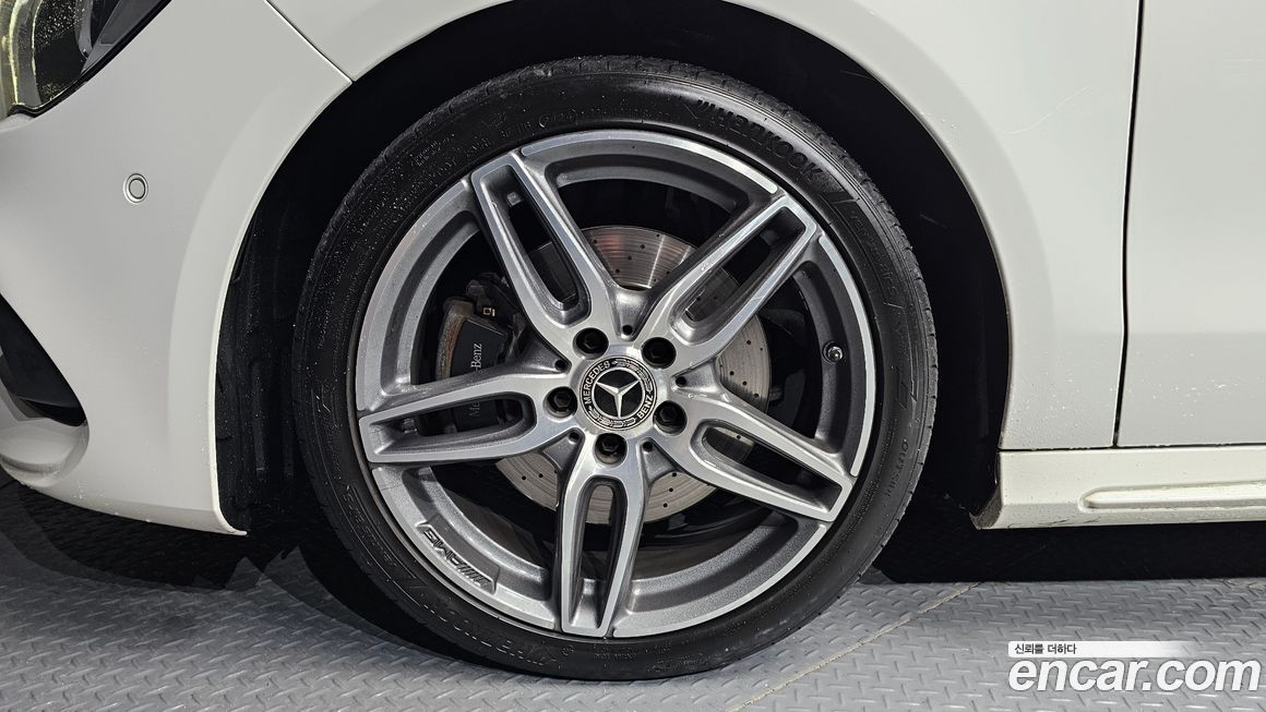 Mercedes-Benz CLA-Class 2018