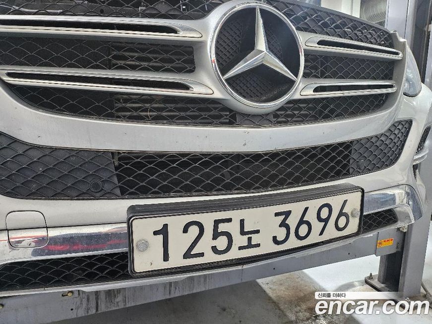 Mercedes-Benz GLE-Class 2016