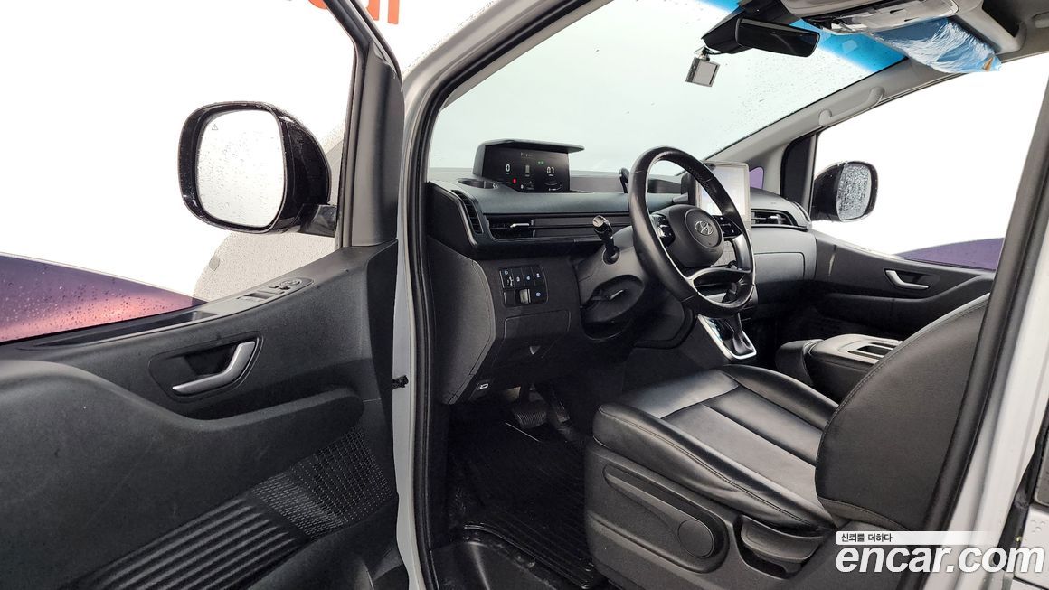 Hyundai Staria 2022