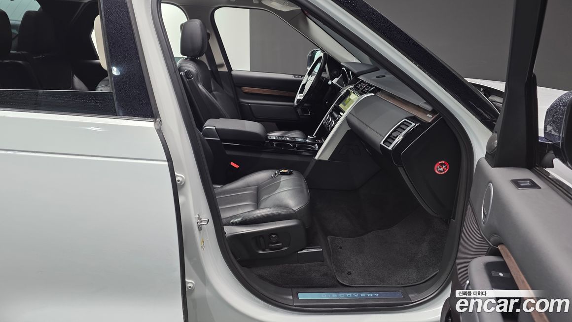 Land Rover Discovery 2017