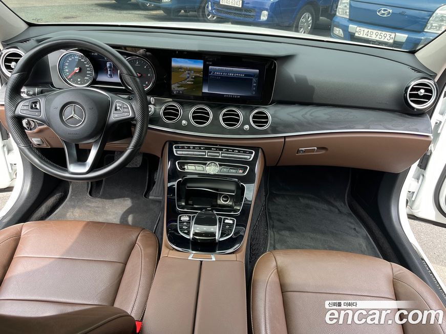 Mercedes-Benz E-Class 2017