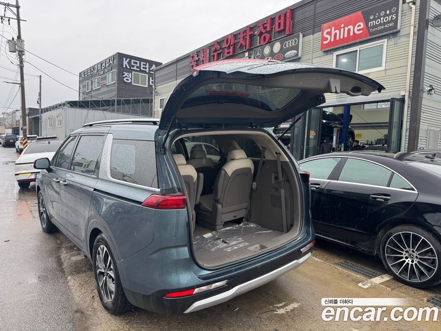 Kia Canival 2021