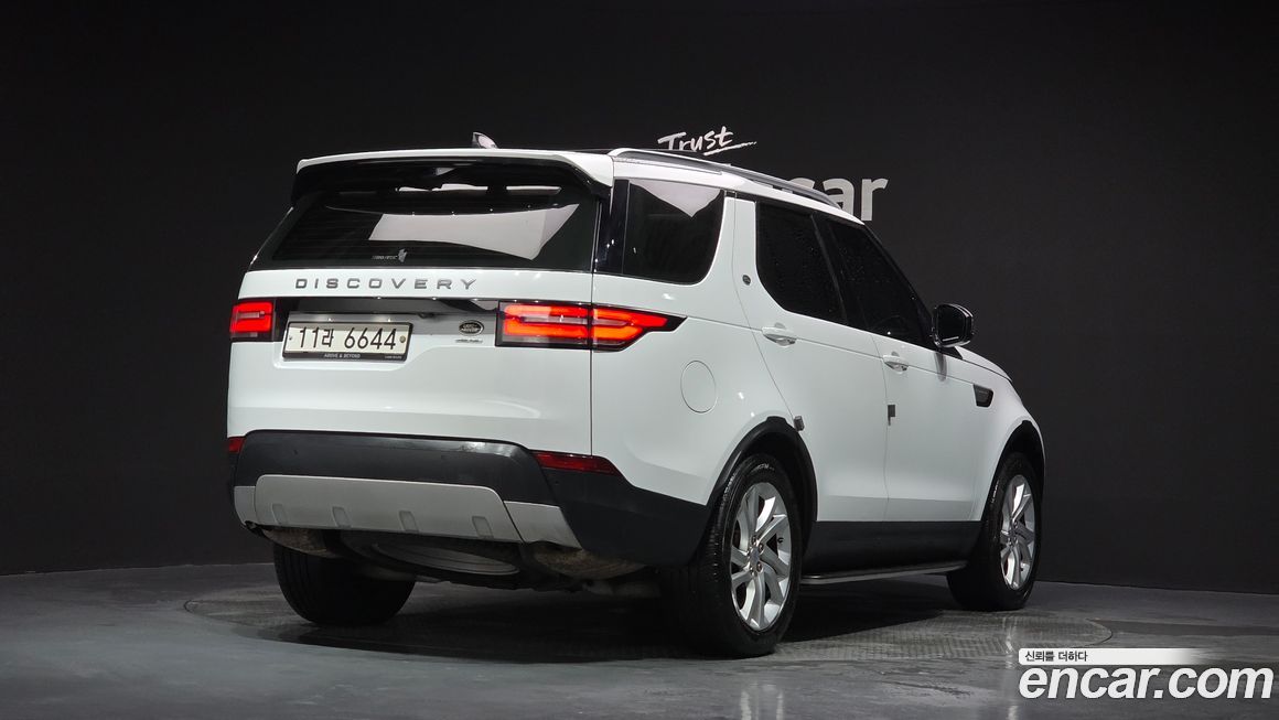 Land Rover Discovery 2017