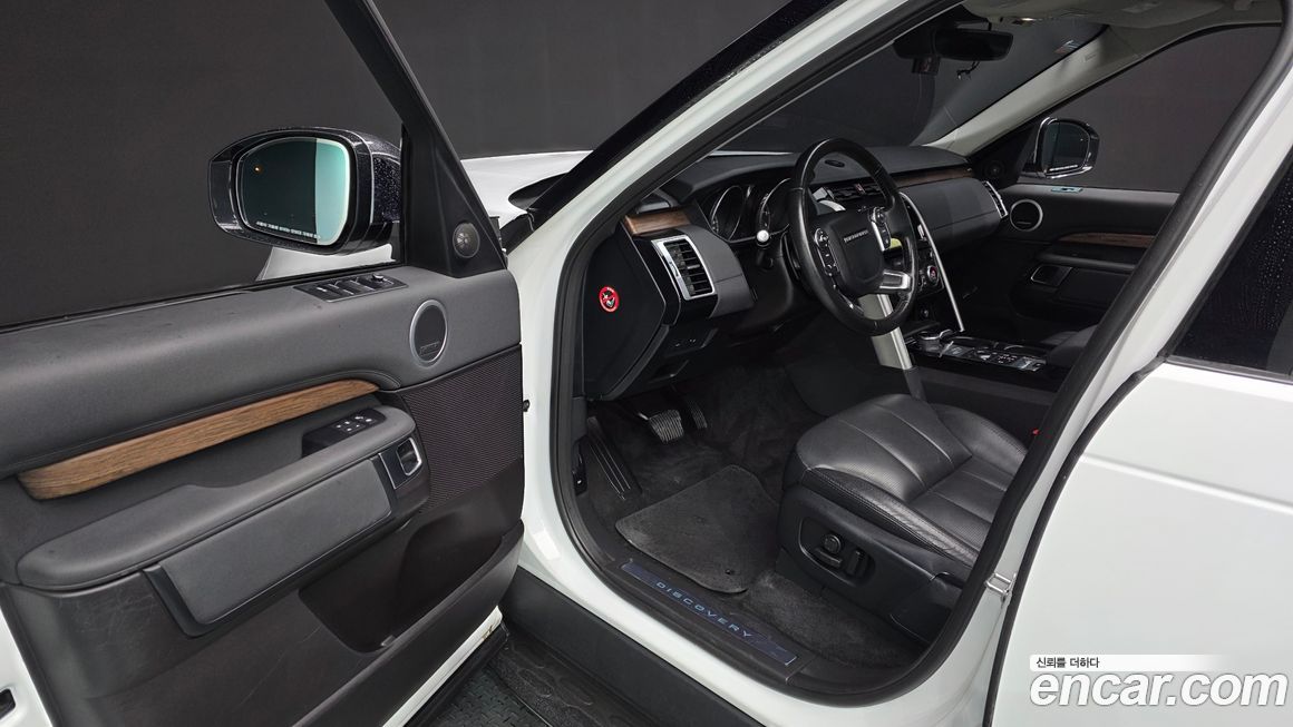 Land Rover Discovery 2017