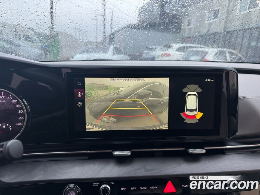 Kia Canival 2021