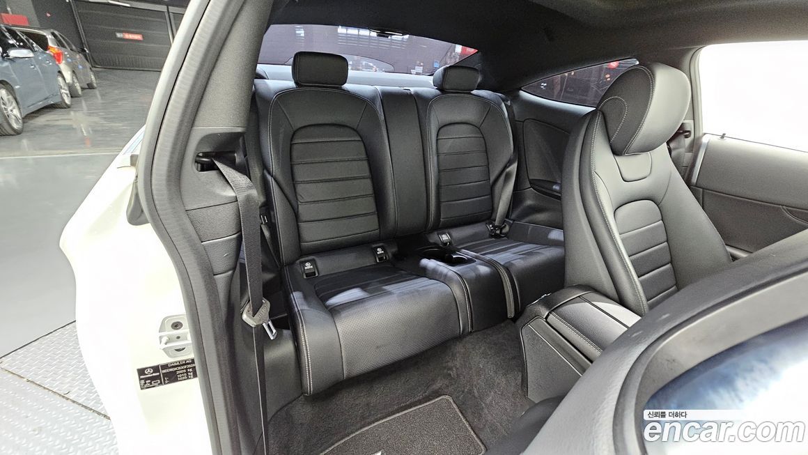 Mercedes-Benz C-Class 2016