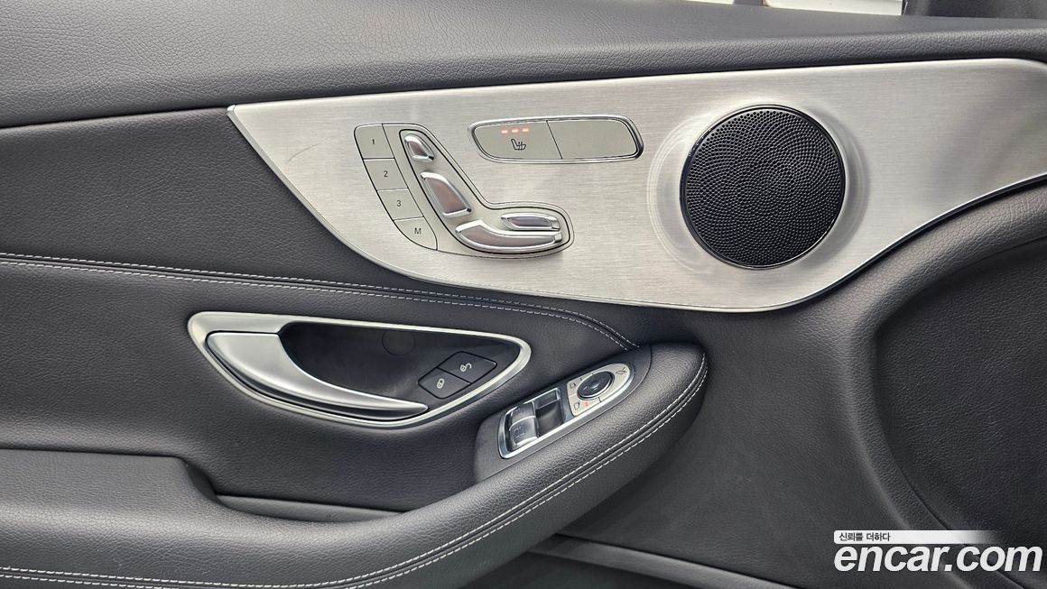 Mercedes-Benz C-Class 2016