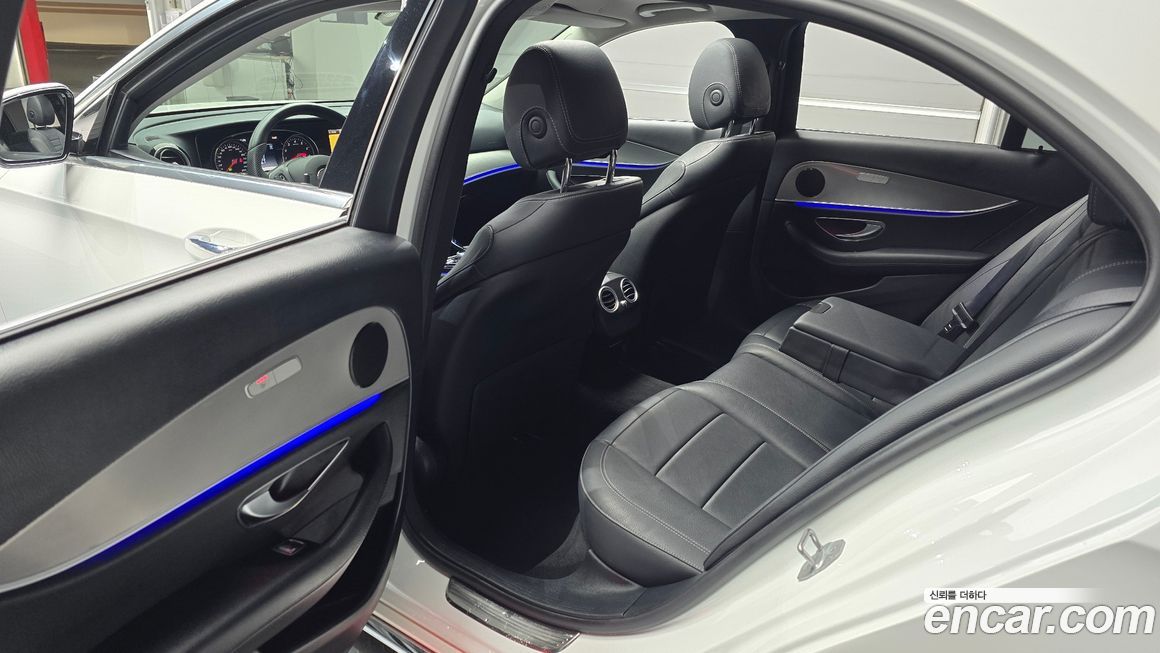 Mercedes-Benz E-Class 2018