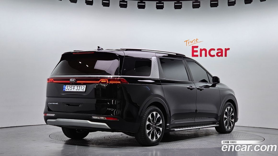 Kia Canival 2021