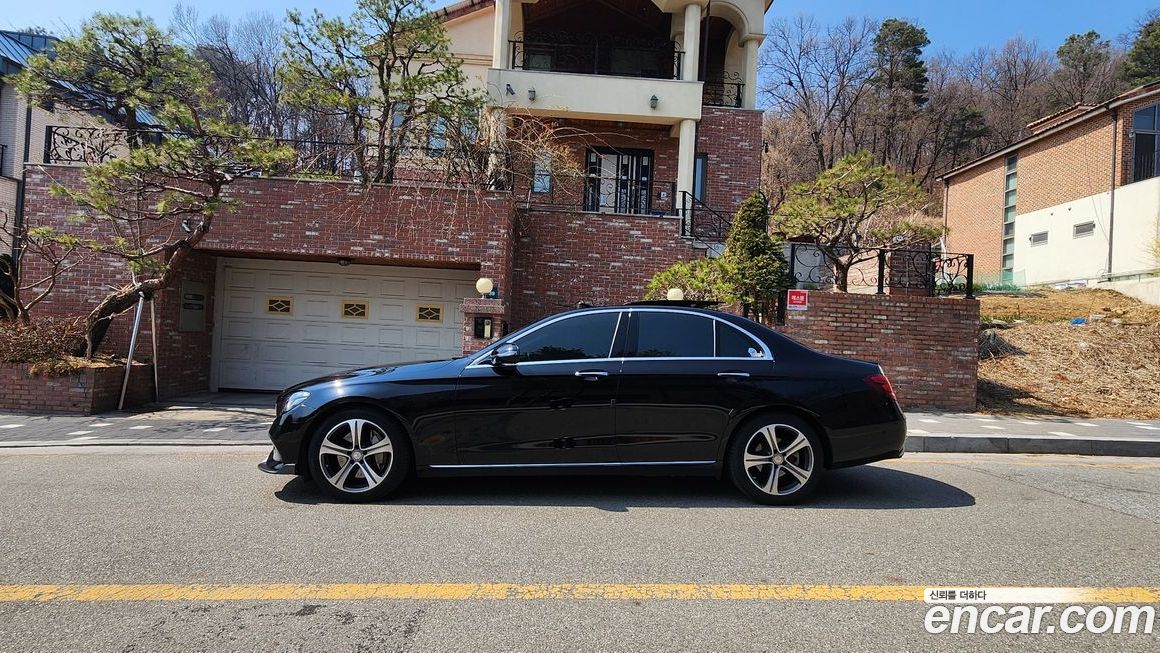 Mercedes-Benz E-Class 2017