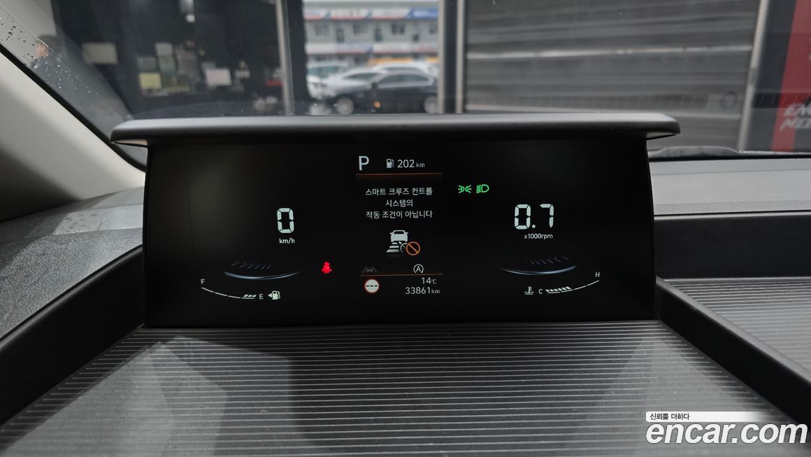 Hyundai Staria 2025