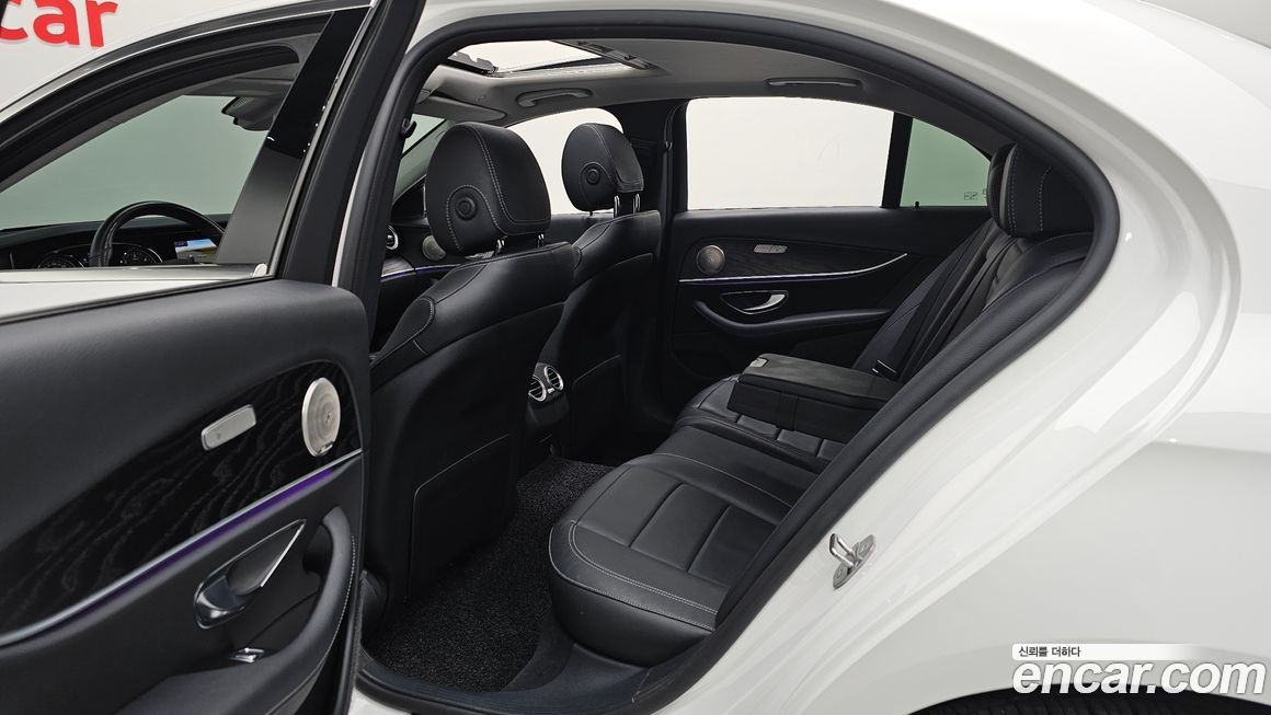 Mercedes-Benz E-Class 2018