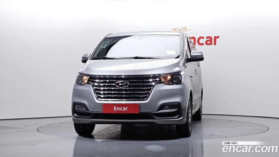 Hyundai Starex 2021