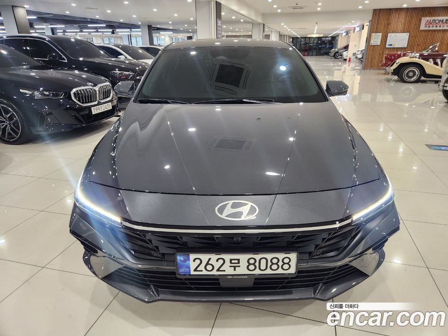 Hyundai AVANTE 2025