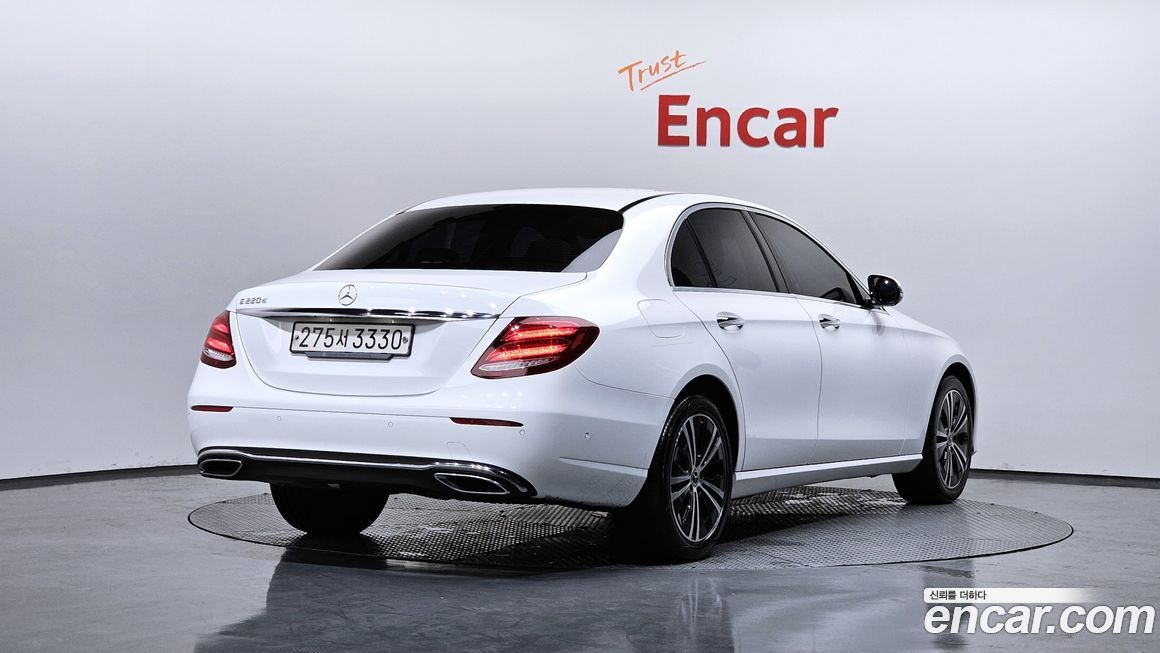 Mercedes-Benz E-Class 2020